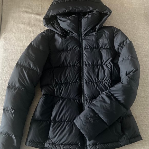 The North Face Metropolis Jacket - Picture 2 of 7